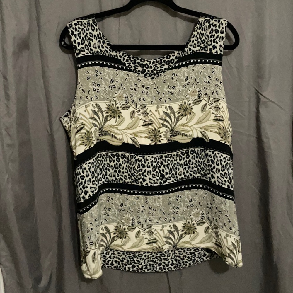 Women’s reversible blouse